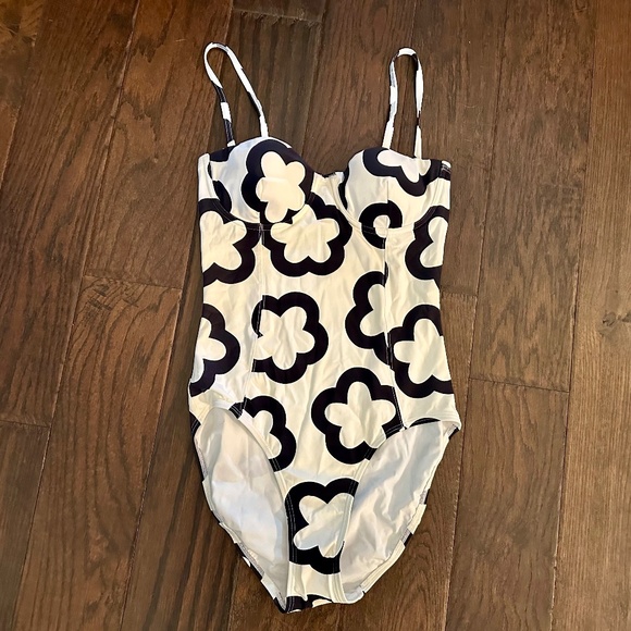 NEW Tory Burch Printed Underwire One-Piece Swimsuit-The Flower French Cream-SM - Picture 5 of 8